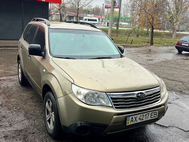 Субару Форестер, объемом двигателя 2 л и пробегом 230 тыс. км за 7600 $, фото 4 на Automoto.ua