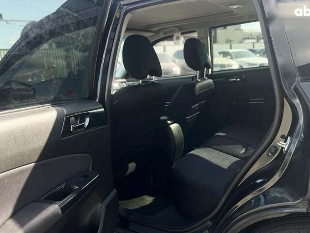 Субару Форестер, объемом двигателя 2.5 л и пробегом 240 тыс. км за 7700 $, фото 26 на Automoto.ua