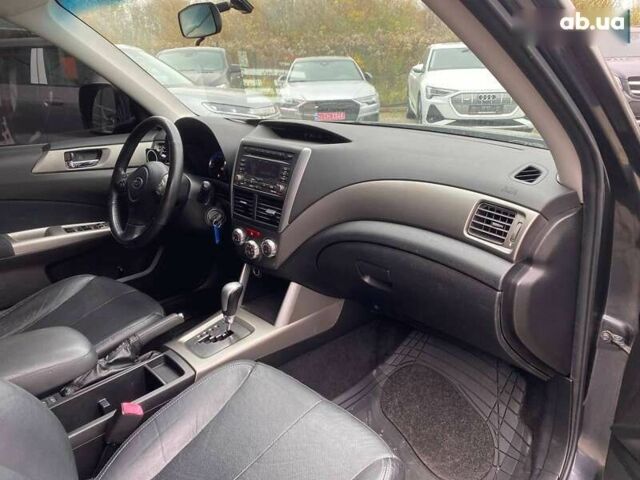 Субару Форестер, объемом двигателя 2 л и пробегом 233 тыс. км за 7900 $, фото 8 на Automoto.ua