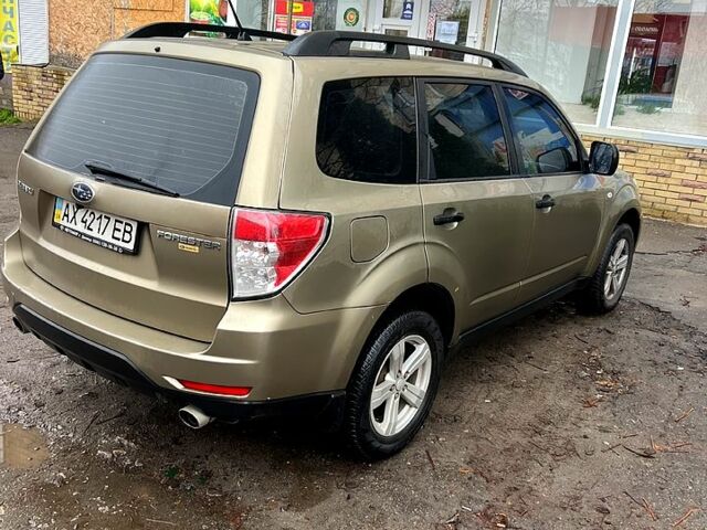 Субару Форестер, объемом двигателя 2 л и пробегом 230 тыс. км за 7600 $, фото 1 на Automoto.ua