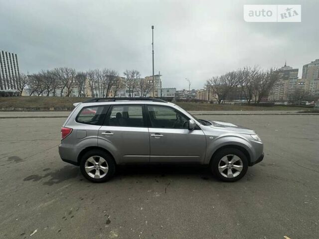 Субару Forester, об'ємом двигуна 2 л та пробігом 197 тис. км за 9000 $, фото 2 на Automoto.ua