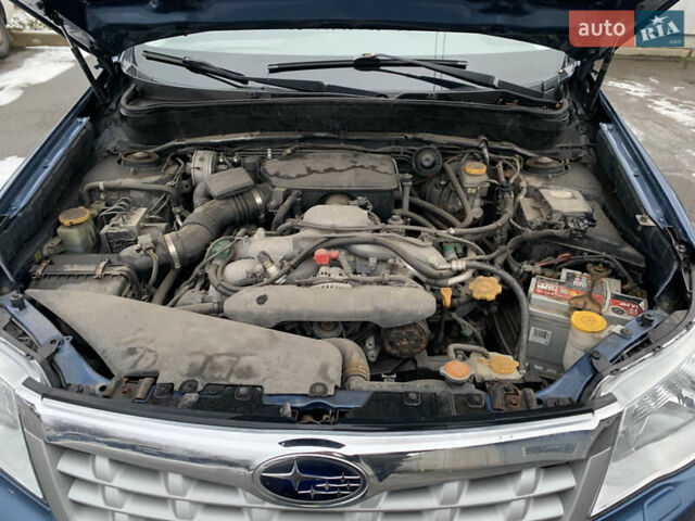 Субару Форестер, объемом двигателя 2.5 л и пробегом 260 тыс. км за 7990 $, фото 10 на Automoto.ua