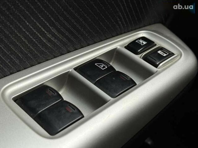 Субару Форестер, объемом двигателя 0 л и пробегом 268 тыс. км за 7900 $, фото 16 на Automoto.ua