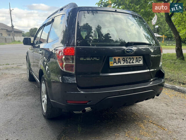 Субару Форестер, объемом двигателя 2 л и пробегом 216 тыс. км за 8300 $, фото 5 на Automoto.ua