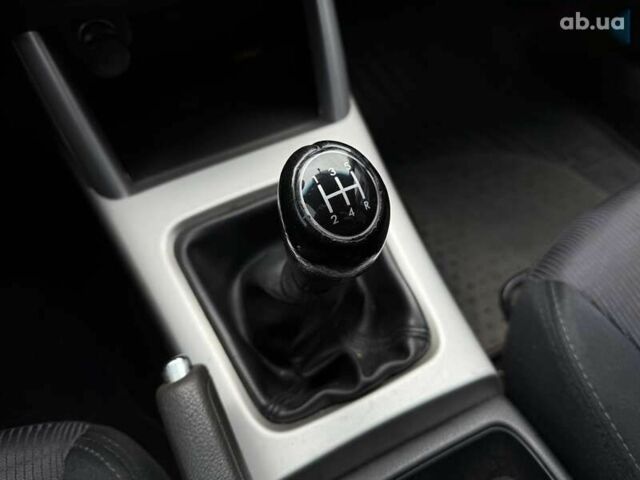 Субару Форестер, объемом двигателя 0 л и пробегом 268 тыс. км за 7900 $, фото 15 на Automoto.ua