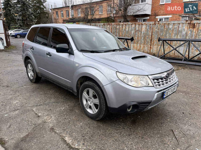 Субару Форестер, объемом двигателя 2 л и пробегом 270 тыс. км за 7900 $, фото 8 на Automoto.ua