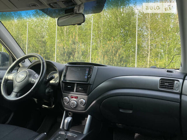 Субару Forester, об'ємом двигуна 2 л та пробігом 229 тис. км за 8650 $, фото 19 на Automoto.ua