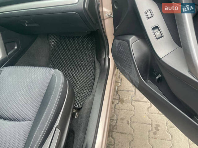 Субару Форестер, объемом двигателя 2.5 л и пробегом 164 тыс. км за 9800 $, фото 27 на Automoto.ua