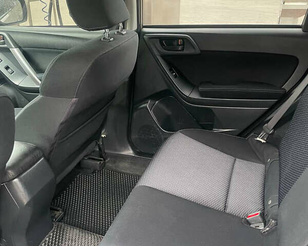 Субару Форестер, объемом двигателя 2.5 л и пробегом 164 тыс. км за 9800 $, фото 21 на Automoto.ua