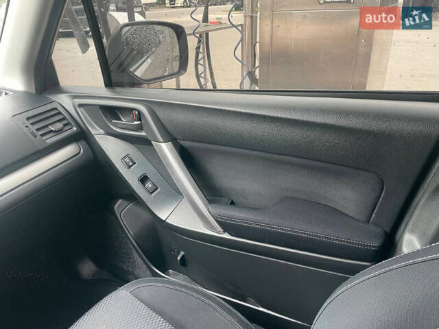 Субару Форестер, объемом двигателя 2.5 л и пробегом 164 тыс. км за 9800 $, фото 16 на Automoto.ua