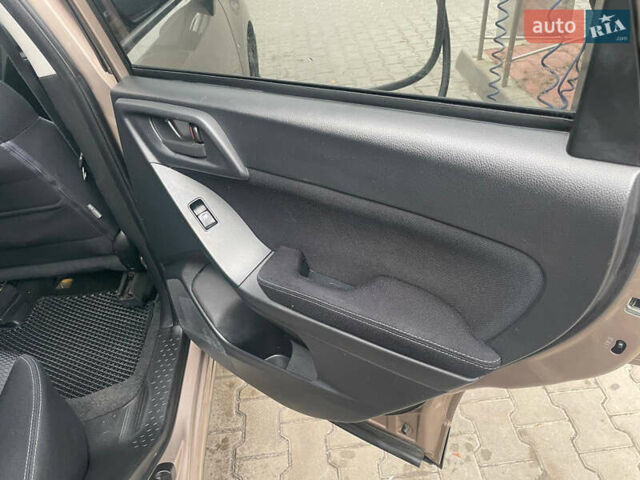 Субару Форестер, объемом двигателя 2.5 л и пробегом 164 тыс. км за 9800 $, фото 15 на Automoto.ua