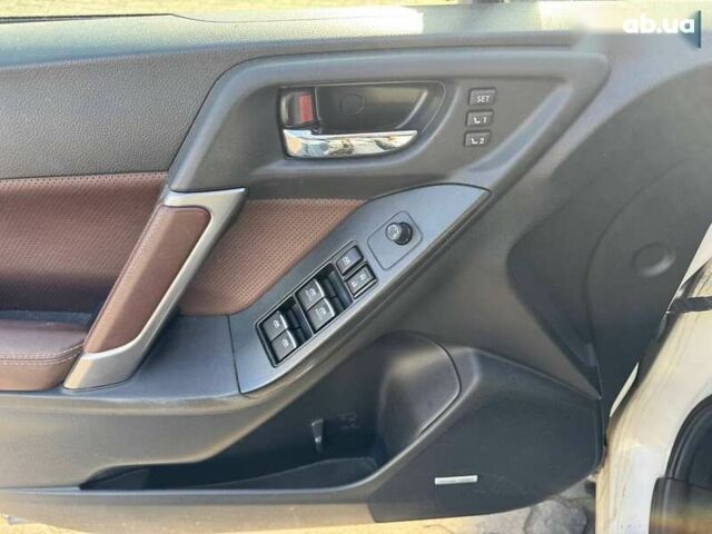 Субару Форестер, объемом двигателя 2.5 л и пробегом 241 тыс. км за 8800 $, фото 6 на Automoto.ua