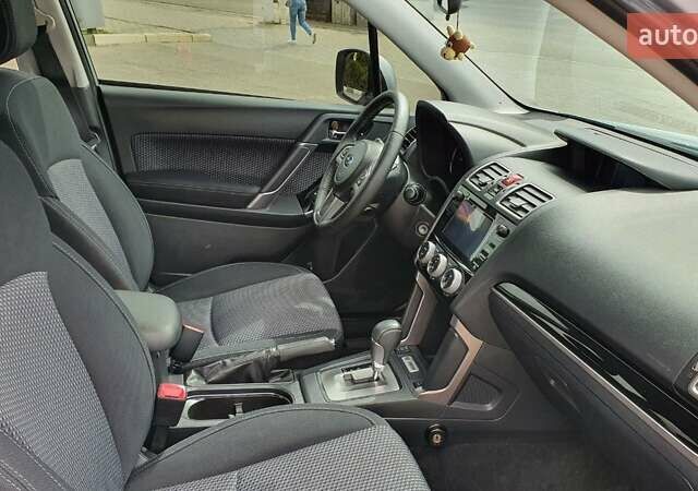 Субару Форестер, объемом двигателя 2.46 л и пробегом 128 тыс. км за 17600 $, фото 2 на Automoto.ua