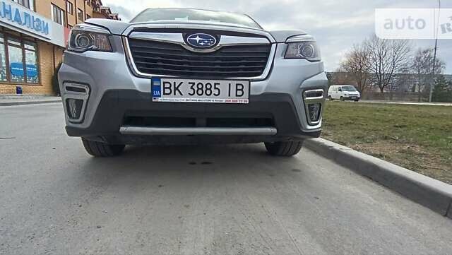 Субару Форестер, объемом двигателя 2.5 л и пробегом 42 тыс. км за 18500 $, фото 25 на Automoto.ua