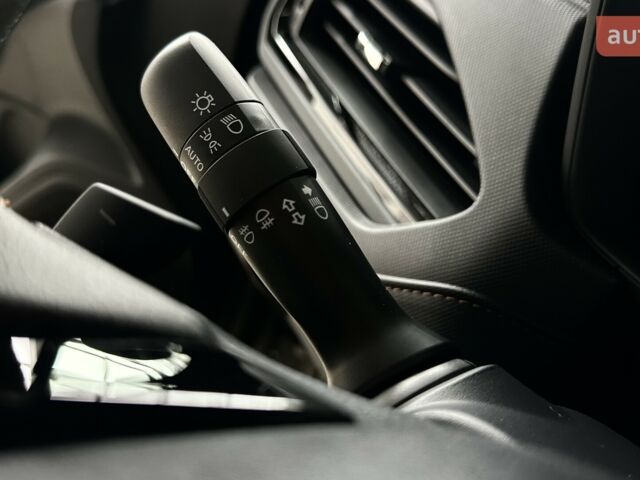 Субару Форестер, объемом двигателя 2.5 л и пробегом 0 тыс. км за 48135 $, фото 28 на Automoto.ua