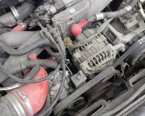 Желтый Субару Форестер, объемом двигателя 2 л и пробегом 250 тыс. км за 6000 $, фото 3 на Automoto.ua