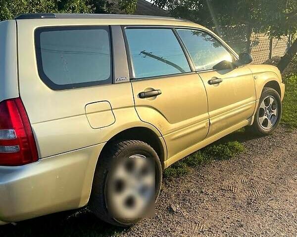 Жовтий Субару Forester, об'ємом двигуна 2 л та пробігом 350 тис. км за 5500 $, фото 3 на Automoto.ua