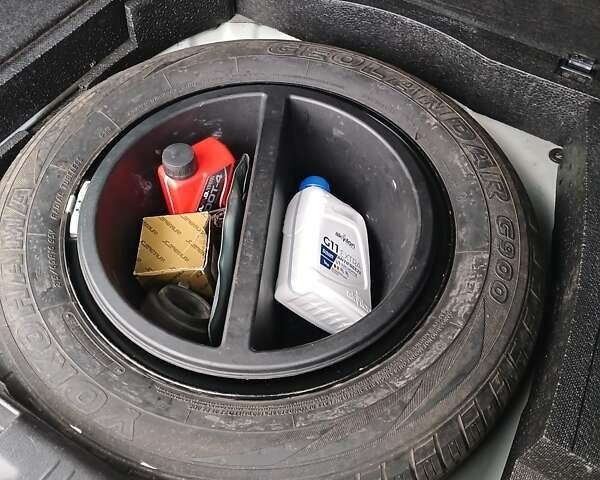 Желтый Субару Форестер, объемом двигателя 2 л и пробегом 320 тыс. км за 5000 $, фото 11 на Automoto.ua