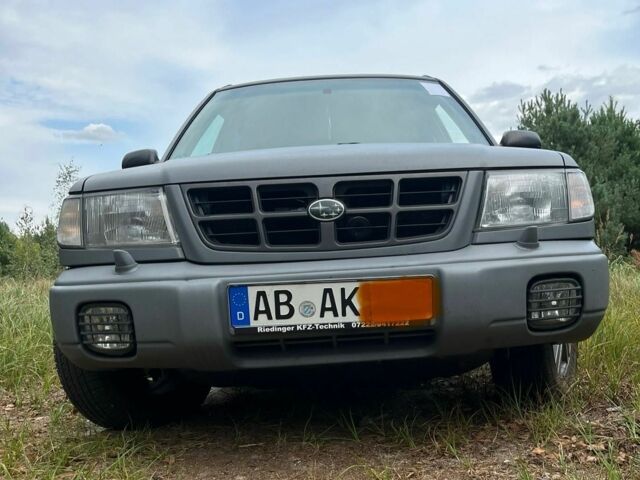 Сірий Субару Forester, об'ємом двигуна 2 л та пробігом 287 тис. км за 3300 $, фото 2 на Automoto.ua