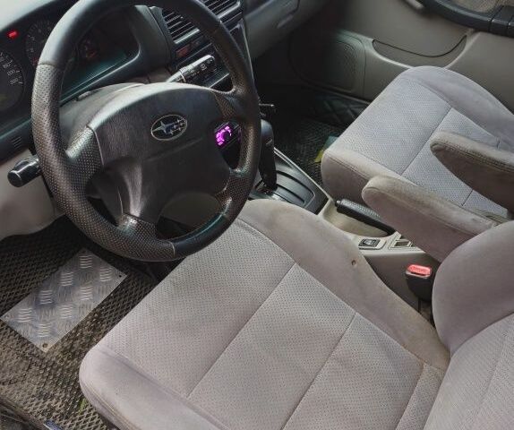 Сірий Субару Forester, об'ємом двигуна 2 л та пробігом 180 тис. км за 1700 $, фото 3 на Automoto.ua