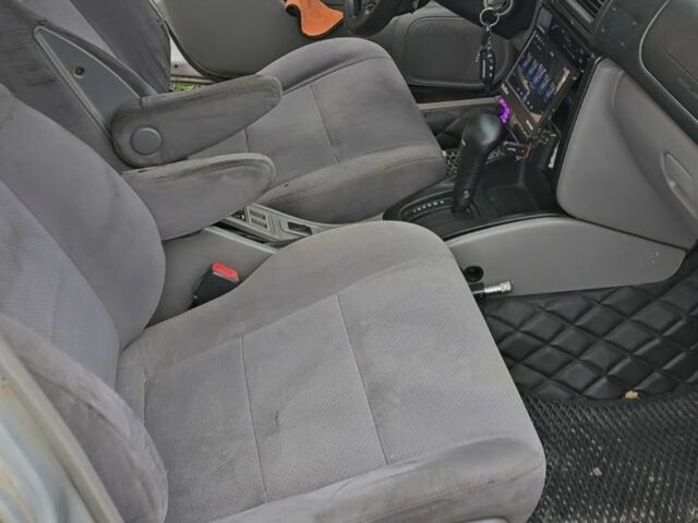 Сірий Субару Forester, об'ємом двигуна 2 л та пробігом 180 тис. км за 1700 $, фото 1 на Automoto.ua