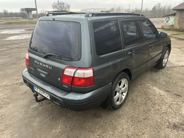 Серый Субару Форестер, объемом двигателя 2 л и пробегом 350 тыс. км за 4500 $, фото 4 на Automoto.ua