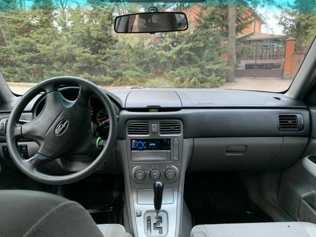 Серый Субару Форестер, объемом двигателя 2 л и пробегом 179 тыс. км за 5500 $, фото 10 на Automoto.ua