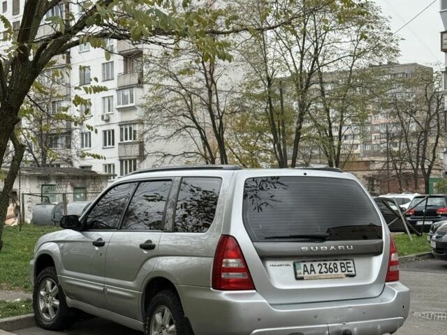 Сірий Субару Forester, об'ємом двигуна 2 л та пробігом 264 тис. км за 3999 $, фото 3 на Automoto.ua