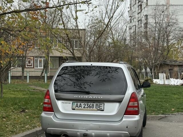 Сірий Субару Forester, об'ємом двигуна 2 л та пробігом 264 тис. км за 3999 $, фото 2 на Automoto.ua