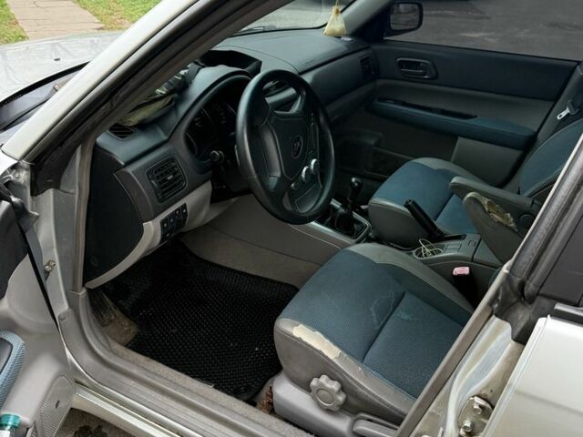 Сірий Субару Forester, об'ємом двигуна 2 л та пробігом 264 тис. км за 3999 $, фото 5 на Automoto.ua