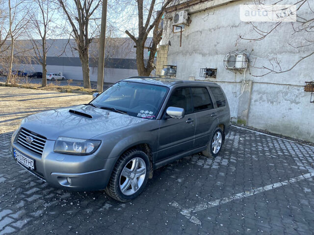 Сірий Субару Forester, об'ємом двигуна 2.5 л та пробігом 400 тис. км за 10000 $, фото 2 на Automoto.ua