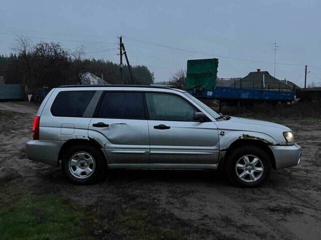 Сірий Субару Forester, об'ємом двигуна 2 л та пробігом 320 тис. км за 1950 $, фото 4 на Automoto.ua