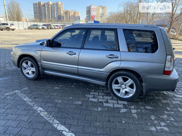 Сірий Субару Forester, об'ємом двигуна 2.5 л та пробігом 400 тис. км за 10000 $, фото 3 на Automoto.ua