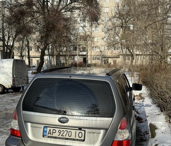 Серый Субару Форестер, объемом двигателя 2 л и пробегом 240 тыс. км за 6200 $, фото 3 на Automoto.ua
