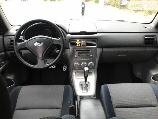 Серый Субару Форестер, объемом двигателя 2.5 л и пробегом 189 тыс. км за 2400 $, фото 4 на Automoto.ua