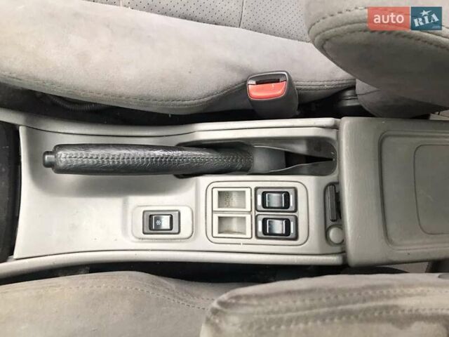 Сірий Субару Forester, об'ємом двигуна 2 л та пробігом 205 тис. км за 4500 $, фото 10 на Automoto.ua