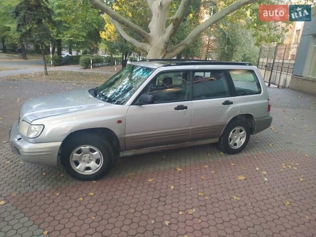 Субару Форестер 2001 в Запорожье на Automoto.ua Серый Субару Форестер, объемом двигателя 1.99 л и пробегом 258 тыс. км за 3100 $, фото 2 на Automoto.ua