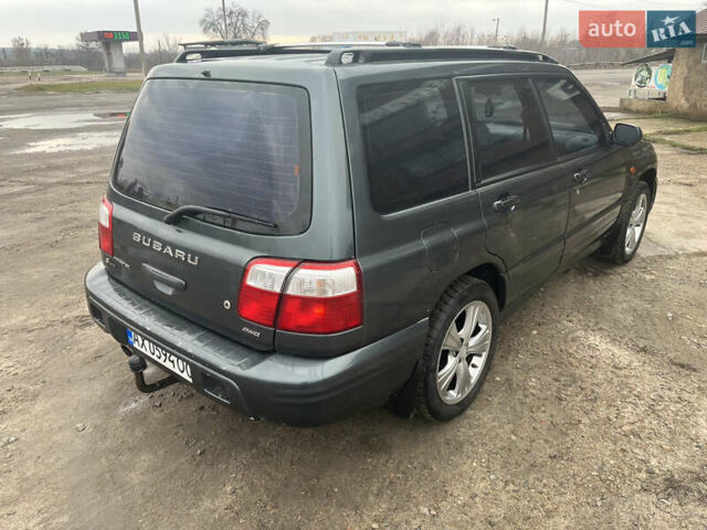 Серый Субару Форестер, объемом двигателя 2 л и пробегом 350 тыс. км за 4300 $, фото 4 на Automoto.ua