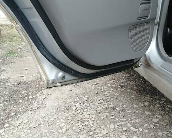 Сірий Субару Forester, об'ємом двигуна 2 л та пробігом 100 тис. км за 5000 $, фото 2 на Automoto.ua