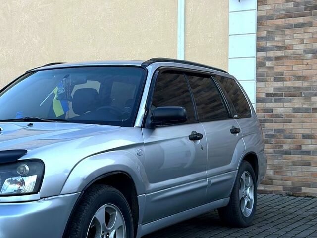 Серый Субару Форестер, объемом двигателя 2 л и пробегом 170 тыс. км за 6500 $, фото 2 на Automoto.ua