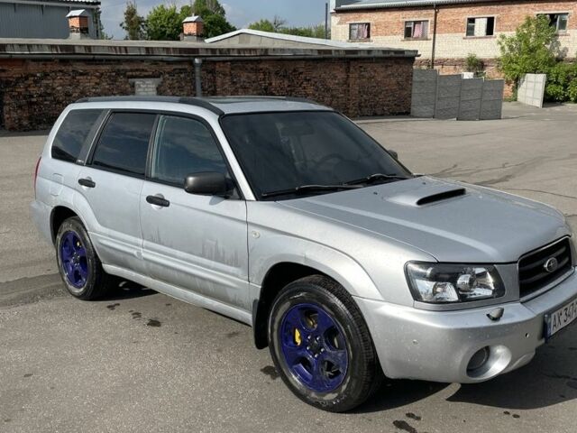 Сірий Субару Forester, об'ємом двигуна 2 л та пробігом 300 тис. км за 5600 $, фото 2 на Automoto.ua