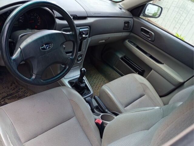 Серый Субару Форестер, объемом двигателя 2 л и пробегом 3 тыс. км за 3400 $, фото 5 на Automoto.ua