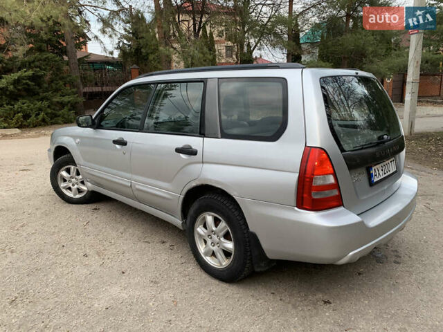 Сірий Субару Forester, об'ємом двигуна 2 л та пробігом 180 тис. км за 5300 $, фото 5 на Automoto.ua