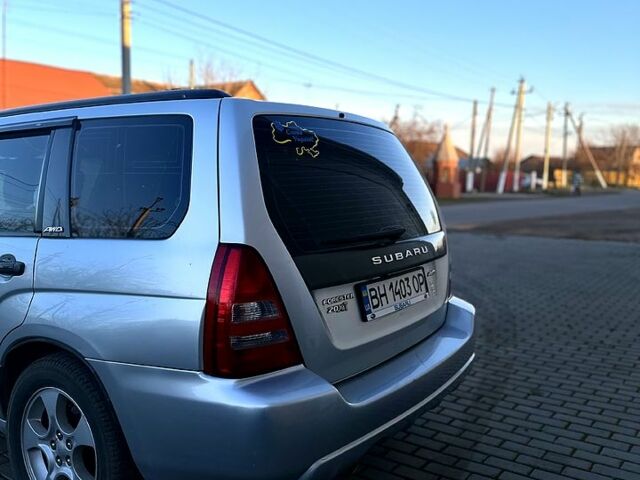 Серый Субару Форестер, объемом двигателя 2 л и пробегом 170 тыс. км за 6500 $, фото 3 на Automoto.ua