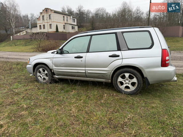 Сірий Субару Forester, об'ємом двигуна 1.99 л та пробігом 272 тис. км за 4500 $, фото 4 на Automoto.ua
