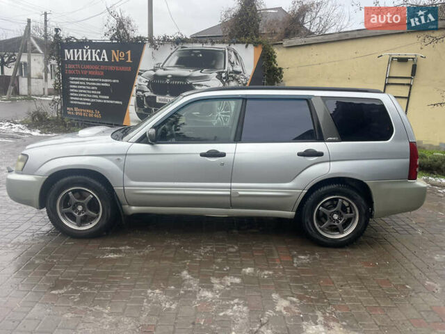Серый Субару Форестер, объемом двигателя 1.99 л и пробегом 250 тыс. км за 4999 $, фото 1 на Automoto.ua