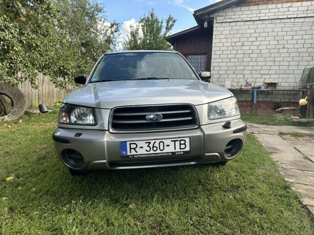 Серый Субару Форестер, объемом двигателя 2 л и пробегом 3 тыс. км за 3400 $, фото 2 на Automoto.ua