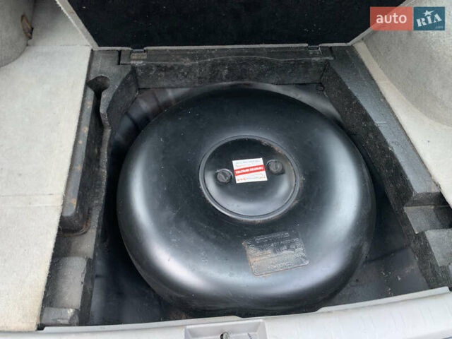 Сірий Субару Forester, об'ємом двигуна 2 л та пробігом 180 тис. км за 5300 $, фото 13 на Automoto.ua