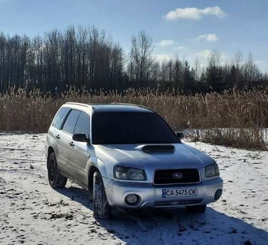 Серый Субару Форестер, объемом двигателя 2 л и пробегом 250 тыс. км за 6500 $, фото 3 на Automoto.ua