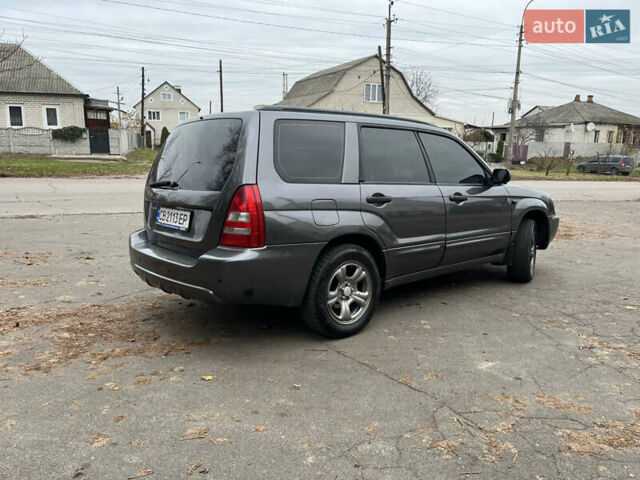 Серый Субару Форестер, объемом двигателя 2 л и пробегом 450 тыс. км за 4799 $, фото 2 на Automoto.ua